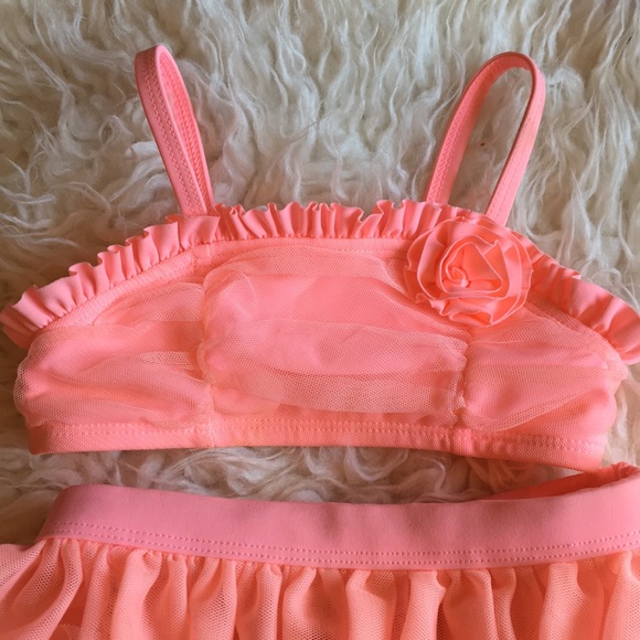 Bikini - Picture 3 of 5